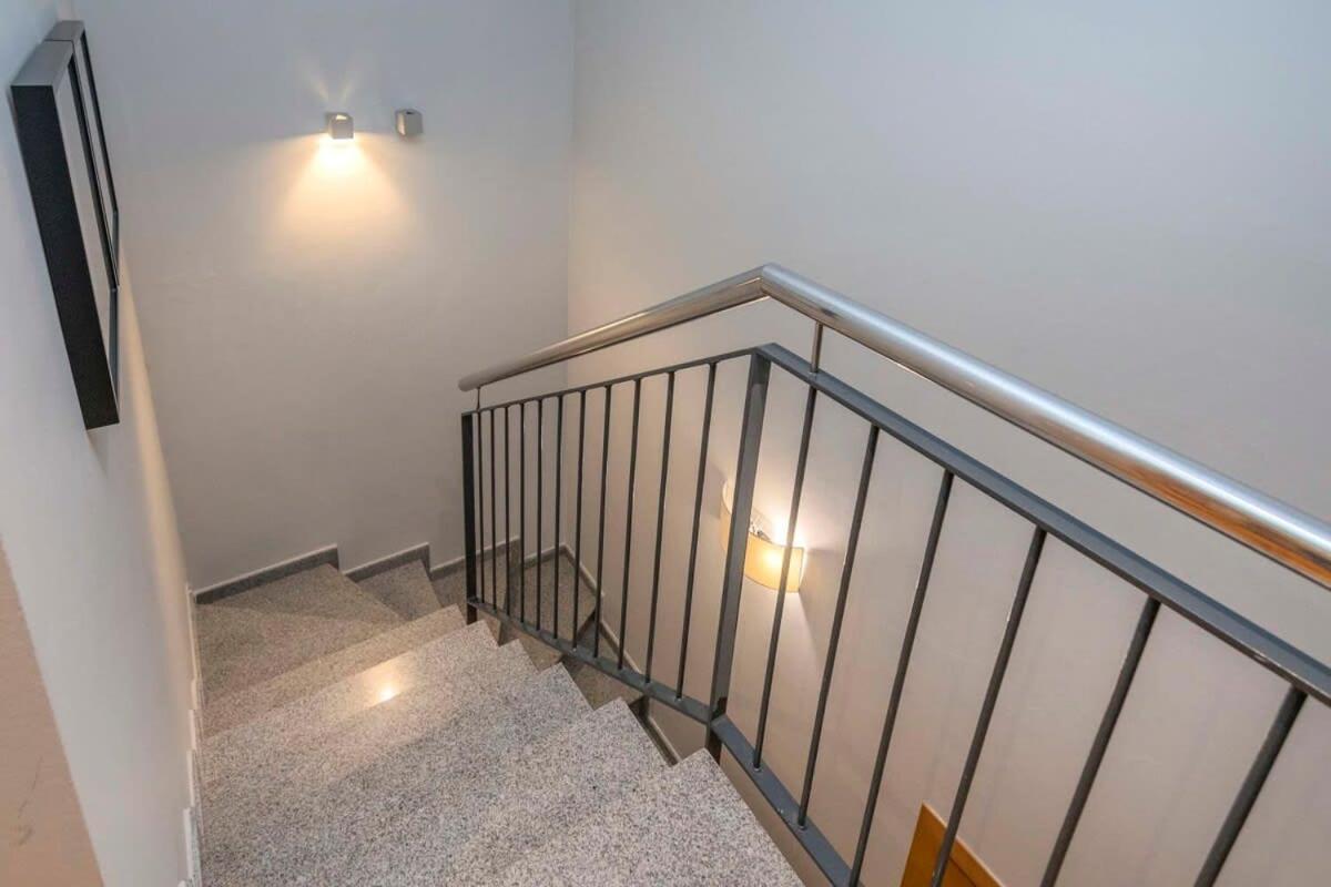 Modern&bright Duplex In Eixample 4-3 Barcelona