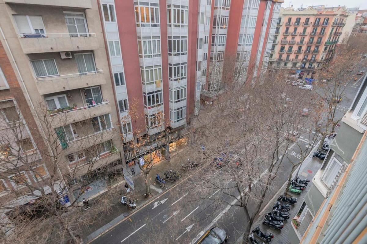 Modern&bright Duplex In Eixample 4-3 Barcelona